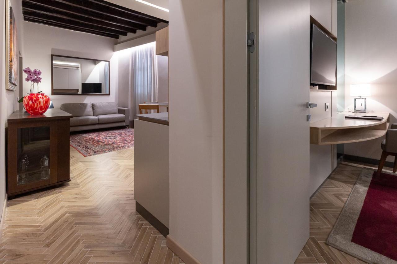 Harry'S Bar Trevi Luxury Apartments - Modelli — Photos 3